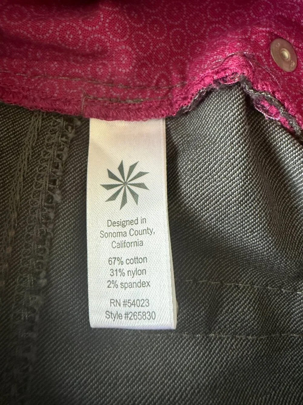 Women's 6 NWT Athleta Frontier Denim Stretch Pants